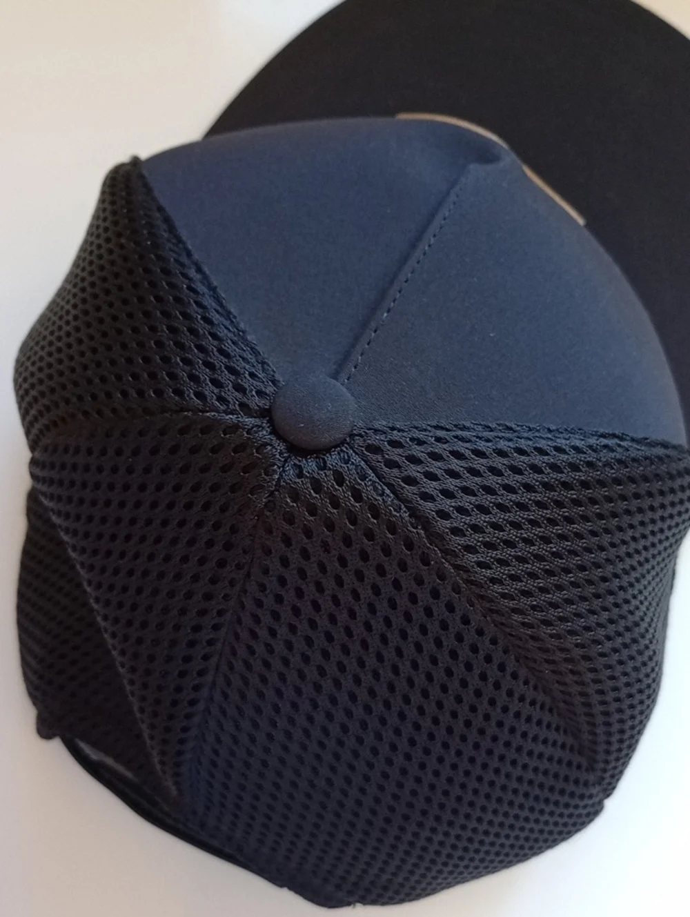Lululemon Size s Hat Black Sporty Active Athletic Adjustable Back